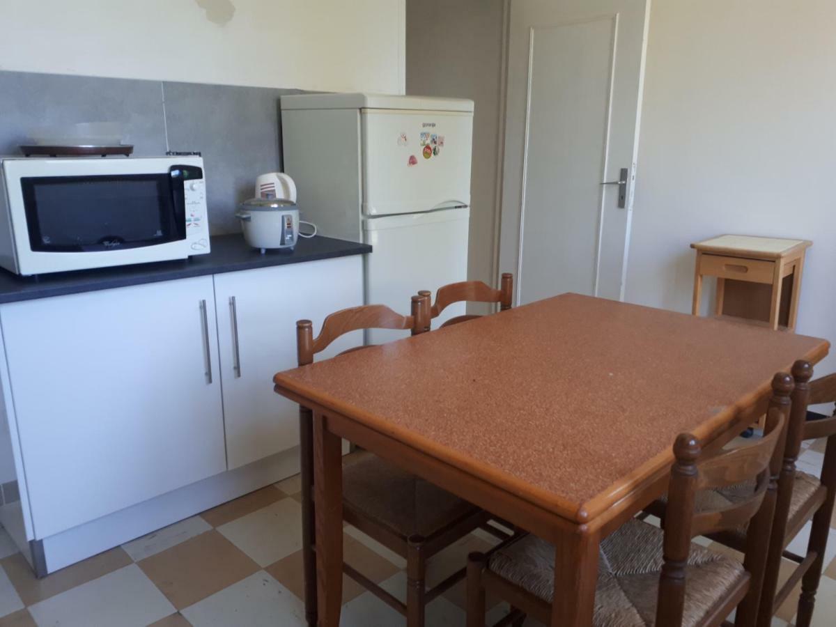 Location De Vacances A Gourdon En Bouriane Екстериор снимка
